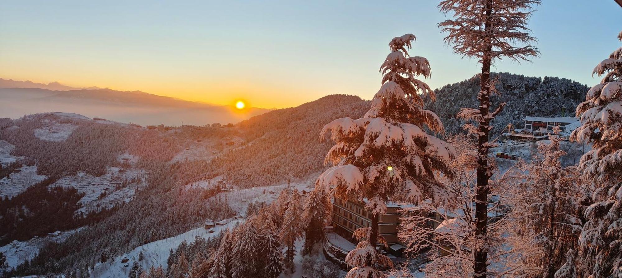 Hotel Treebo Shimla Ayurvedic Retreat Kufri Esterno foto